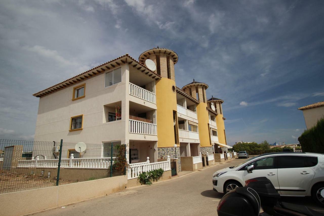 Best House Rubi Orihuela Extérieur photo